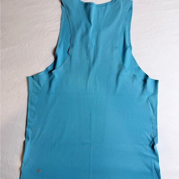 Men’s Lululemon Fast & Free Breathe Singlet - Picture 2 of 3
